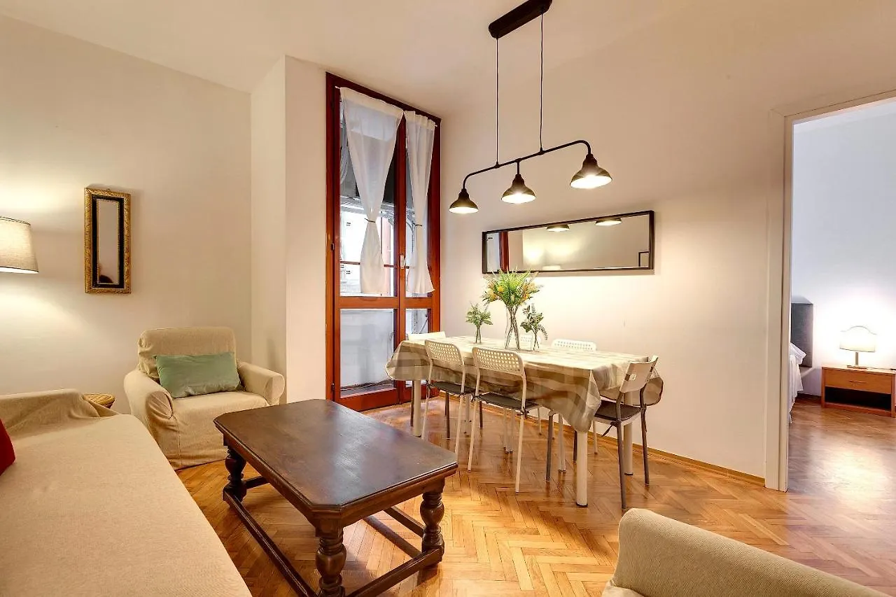 Malenchini 6 Apartment Florence