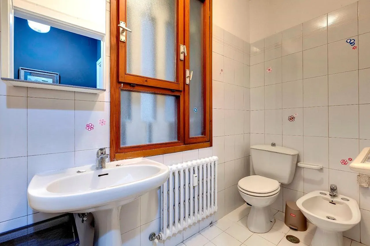 Malenchini 6 Apartment Florence Italy
